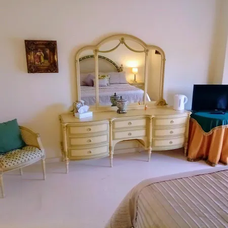 Casa Brabant לינה וארוחת בוקר