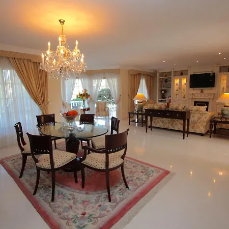 Casa Brabant לינה וארוחת בוקר 5*